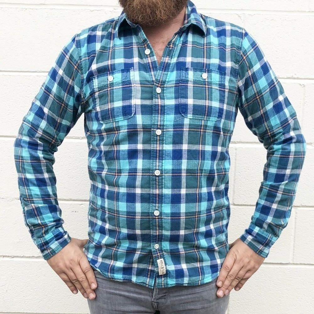 Hollister Men Button Up Shirt - Size M - Turquoise